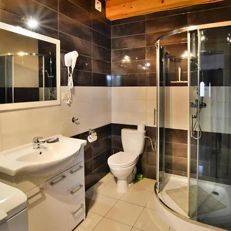 Apartment In Siano Ty Near Sandy Beach, Cleaning Included