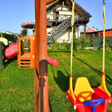 In Siano Ty Near Sandy Beach, Cleaning Included *